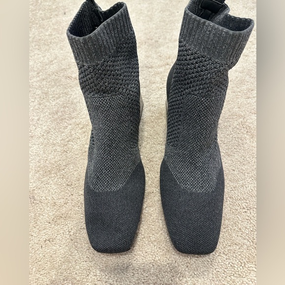 Vivaia Square-Toe Perforated Heeled Boots (Melissa) lava grey 39 - Picture 7 of 9